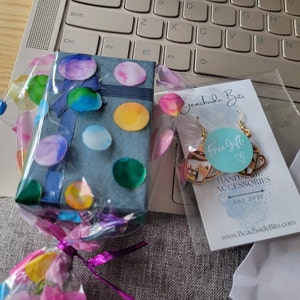 Elise added a photo of their purchase