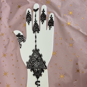 Dounia added a photo of their purchase