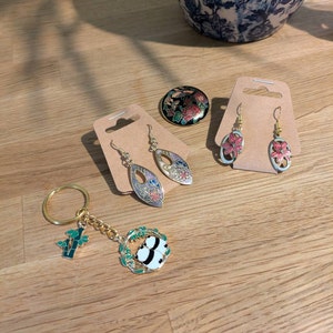Lisa added a photo of their purchase