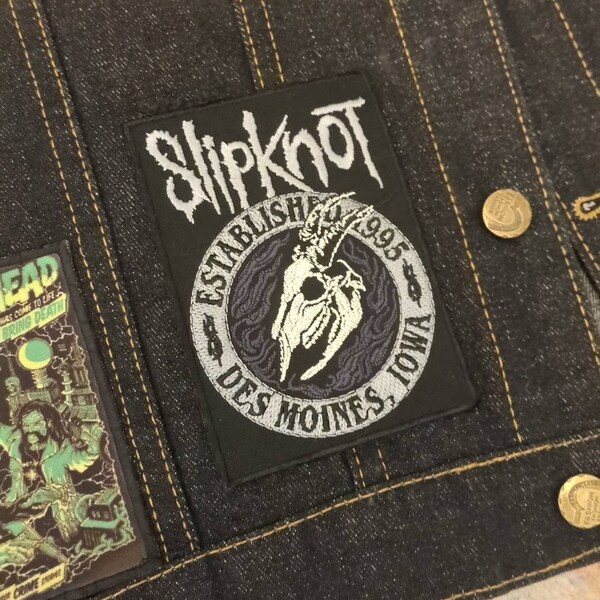 Metallica Standard Patch: Jump In The Fire (loose) : Clothing, Shoes &amp; Jewelry