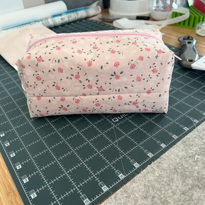 Demi Boxy Bag PDF Sewing Pattern / Sewing Tutorial / Boxy Zipper Pouch ...
