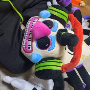 DJミュージックマン。アニマトロニックFNAF。大きなぬいぐるみ。サイズ