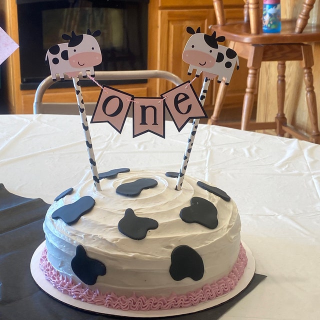 Cow Bunting Cake Topper / Barnyard Smash Cake Topper / Cow 