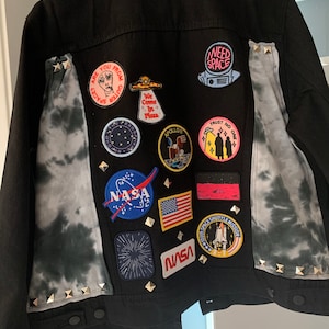 Victoria added a photo of their purchase