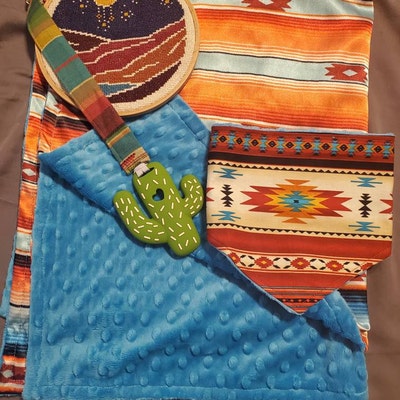 Western Towels, Blue Bath, Western Bathroom, Western Housewarming, Bath ...