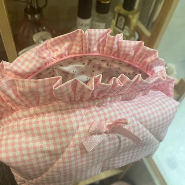 Light Pink Gingham Print Ruffle Trim Makeup Bag main image 0