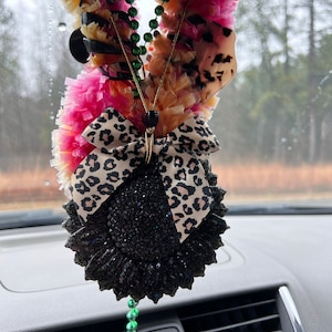 Tabitha added a photo of their purchase