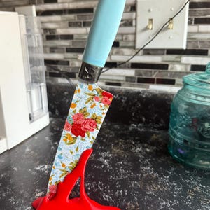Carrie added a photo of their purchase