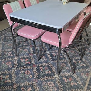 オーダーメイド アメリカンダイナーチェア ピンク 1950’s American Diner Furniture 50s Style Retro White 4 Legged Table and