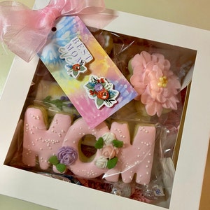 Paula added a photo of their purchase