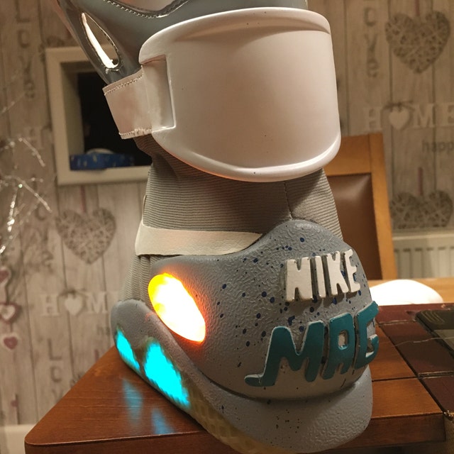 air mags light up