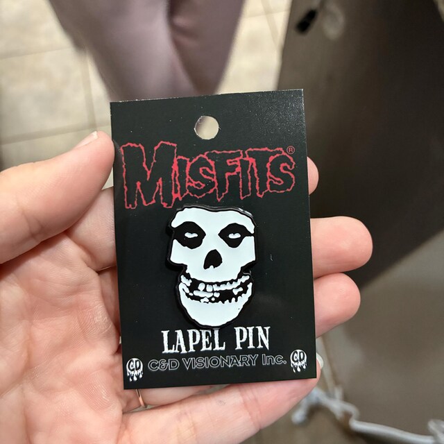 New Skull Pistols Guns Iron On Embroidered Gothic Biker Patch