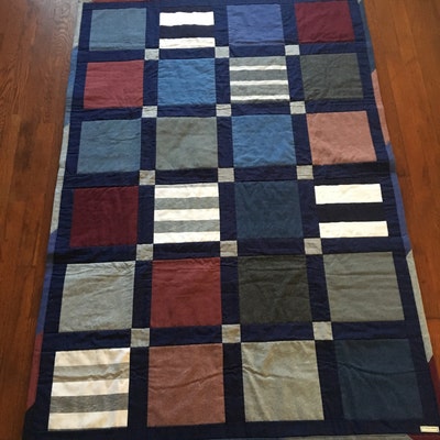 Quilt Made From Loved Ones Clothes, Memory Blanket for Mom or Dad ...