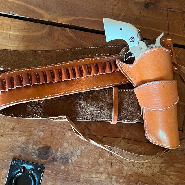Fondina Western In Piena Pelle Di Bufalo Per Revolver .44/.45 | Intrecciata Nera Con Cintura Da Cowboy (Mano Destra) - 2