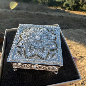 新登場!! シルバー スワロフスキー クリスタル ボックス、結婚指輪