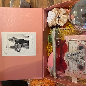 Alice added a photo of their purchase