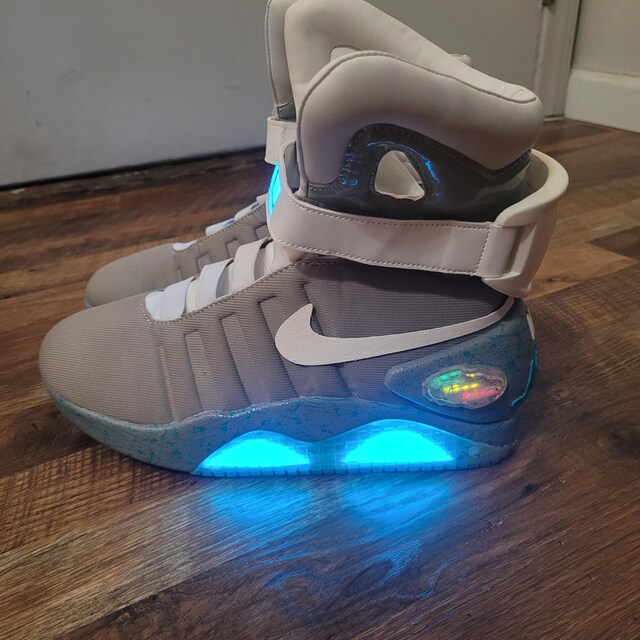 air mags light up