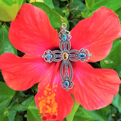 Boucles D'oreilles Pendantes Perles Cornaline Rouge Et Perles Tibétaines Dorées - Marque ThurColas - Neuf Avec étiquettes