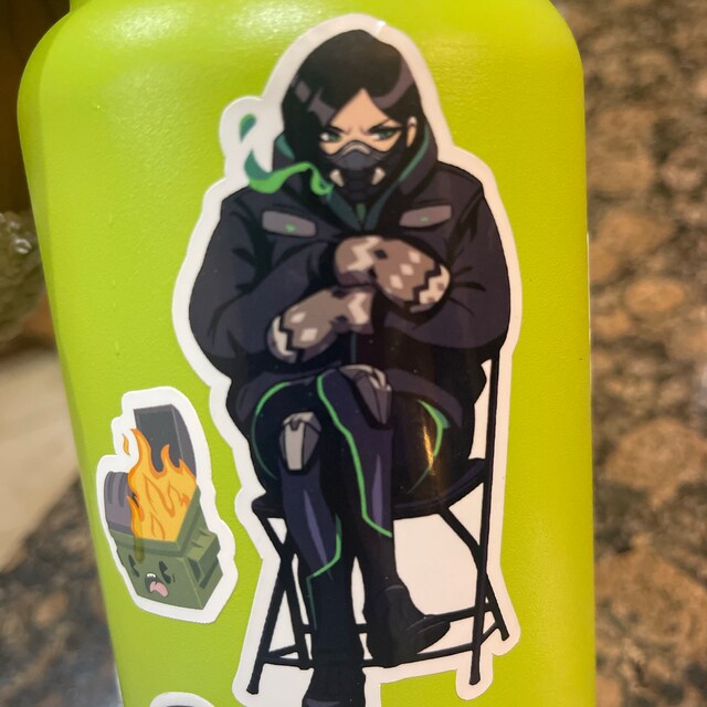 Viper Not Impressed Valorant 防水スプレーステッカー - Etsy 日本