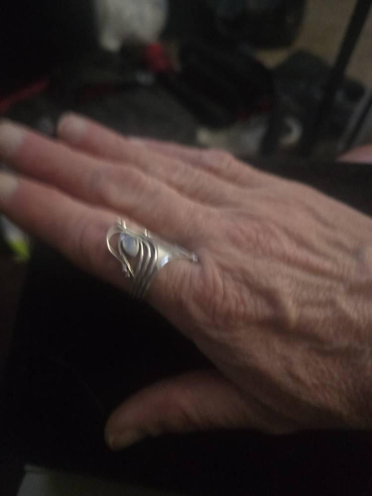 Beautiful Handmade Moonstone Ring, 92.5 Sterling Silver Ring, Moonstone Jewelry, Gemstone Ring, Handmade Ring , Gift Ring, Boho Ring