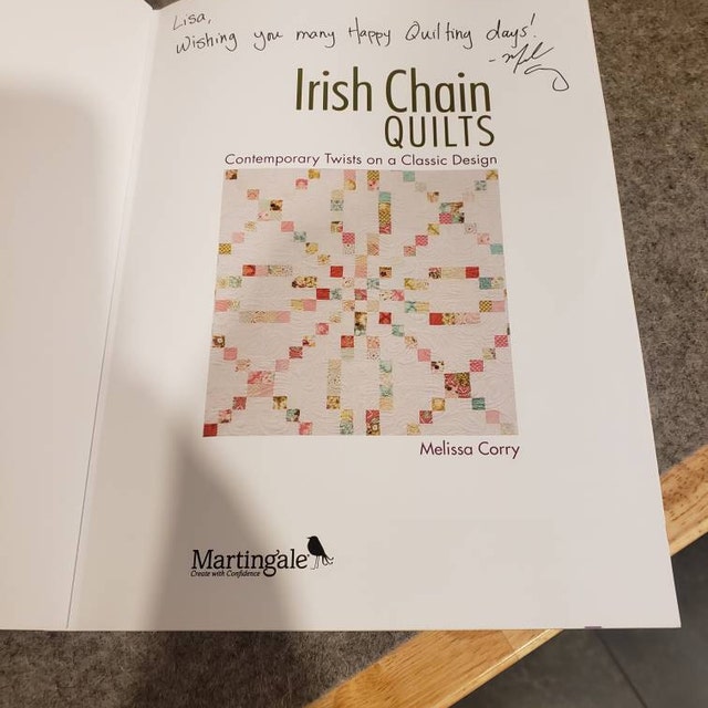 Happy Quilting: Dizzy Days Irish Chain - A New Happy Quilting