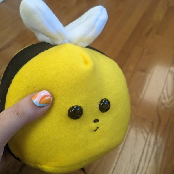 Bee Plushie Digital Download PDF Intermediate Sewing Pattern - Etsy