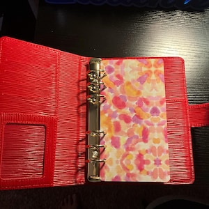 Lalanie added a photo of their purchase