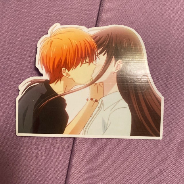 Fruits Basket Kyo and Tohru Sticker kiss and hug Season 3 Holo -   Portugal