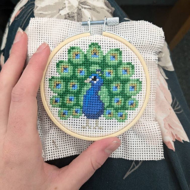 孔雀のクロスステッチパターンPDF - 孔雀の刺繍 - 即時ダウンロード