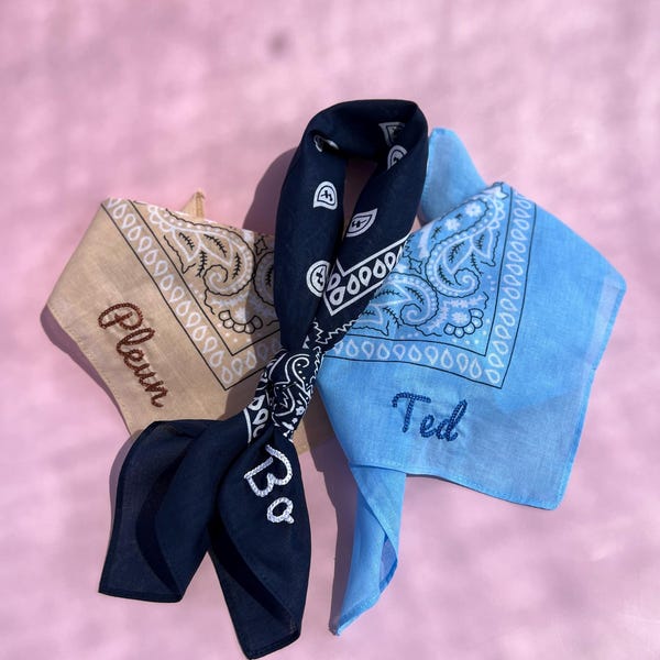 Personalized Embroidered Bandana , Custom Paisley Bandana With Chain ...