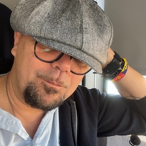 Noe added a photo of their purchase