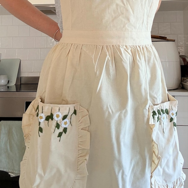 Rose Hand Embroidered Apron Women, Ruffled Apron, Personalized Apron ...
