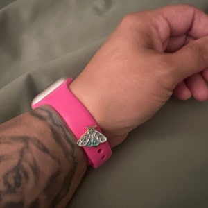 Aasha added a photo of their purchase