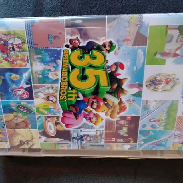 スーパーマリオブラザーズ 35th ゲームカードケース Nintendo Switch用