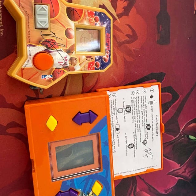 マクドナルドの1990年代から2000年代の携帯型ビンテージゲーム - 携帯