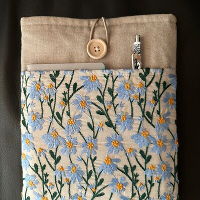 Floral Embroidered Canvas Book Sleeve - Elegant Book Cover, Padded