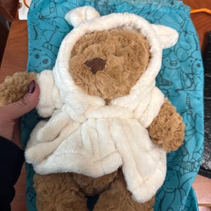 Jolie added a photo of their purchase