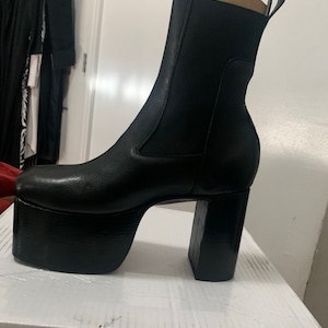12 inch platform boots