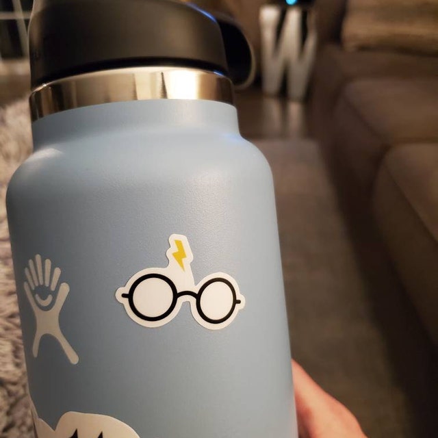 Harry Potter Stickers - Paquete variado de calcomanías de vinilo  troqueladas para laptop, botella de agua, álbumes de recortes, tableta,  monopatín