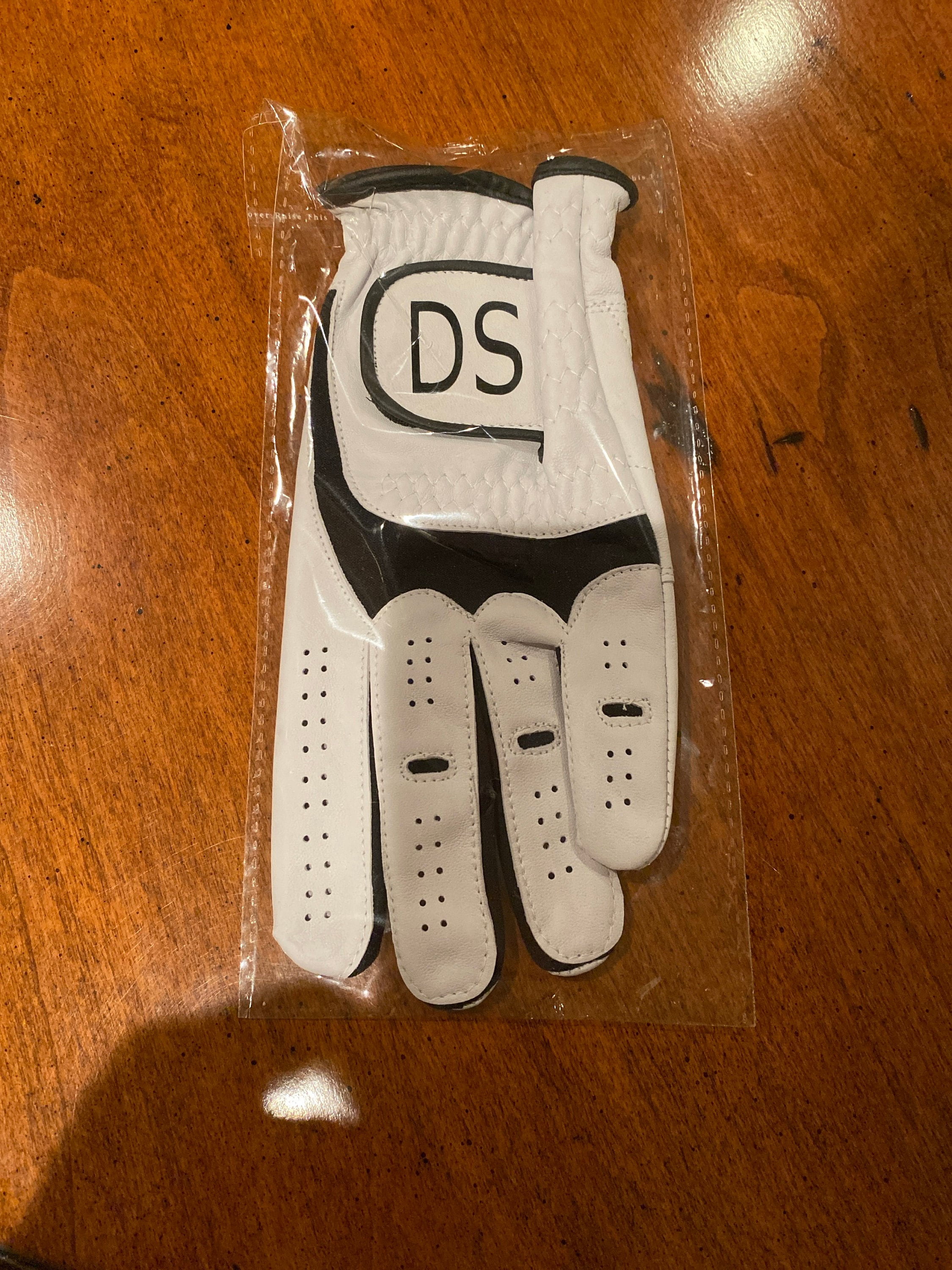Personalised Men&#39;s Golf Glove