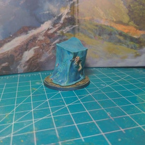 Half Orc Male Bard Miniature MZ4250 D&amp;D 5e Dungeons and - Etsy