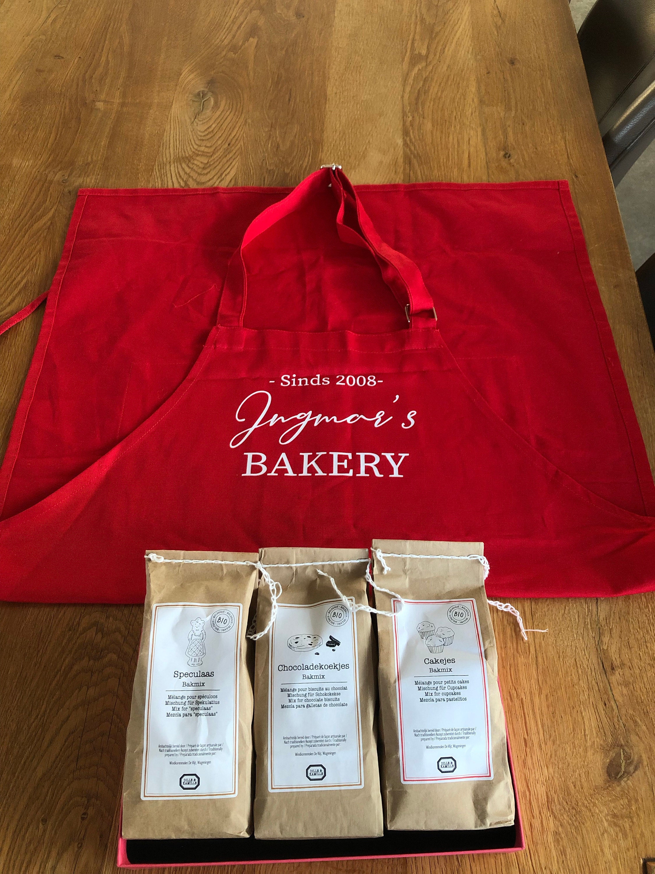Personalized Apron, Name Apron, Custom Name Apron, Personalize Apron, Chef Apron, Mom Apron, Baking Apron, Baking Gift, Chef Gift