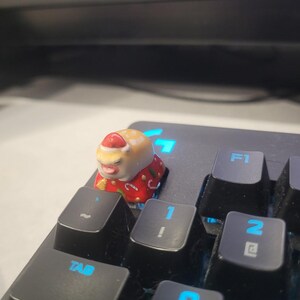 Thanat added a photo of their purchase