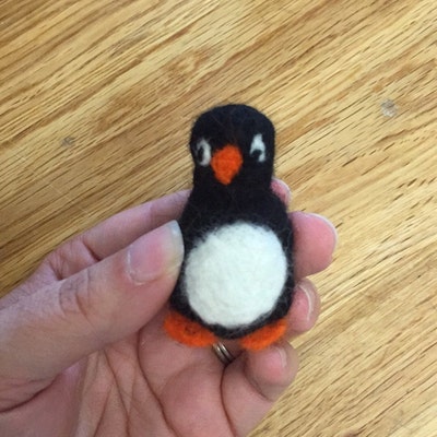 Heidifeathers Needle Felting Starter Kit – 'Essentials Kit' For Beginners & Crafters