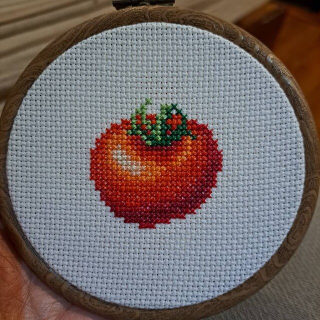 トマトのクロスステッチパターンPDF - トマト刺繍 - 即時ダウンロード