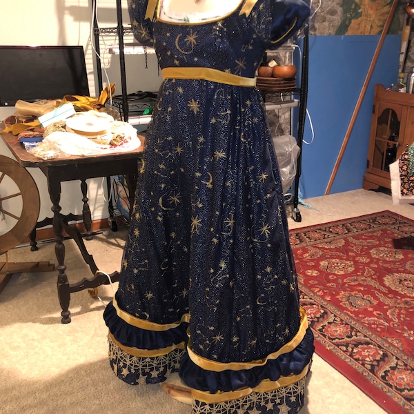 138 Regency Back Closing Gown Laughing Moon Mercantile - Etsy