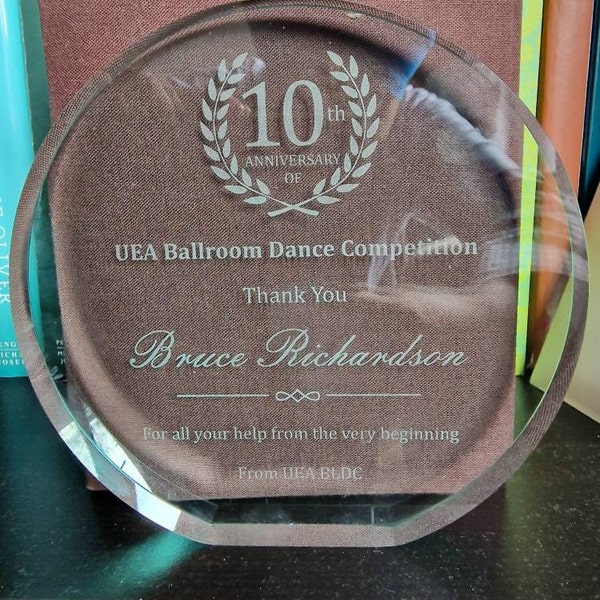 Curated visual reference: Fresh Look at Personalised Glass Employee Award Retirement Appreciation For Manager