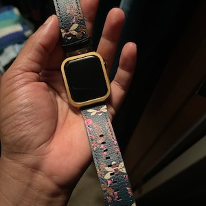 Venus added a photo of their purchase