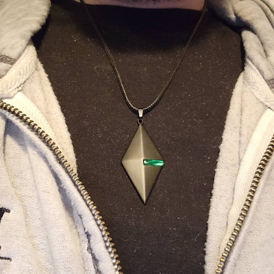 Black Pendant Emerald Necklace Men's Necklace Green - Etsy