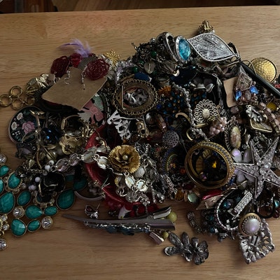 2 Pounds JUNK Jewelry Lot CRAFT, NOT Wearable, Rhinestones Mismatched ...